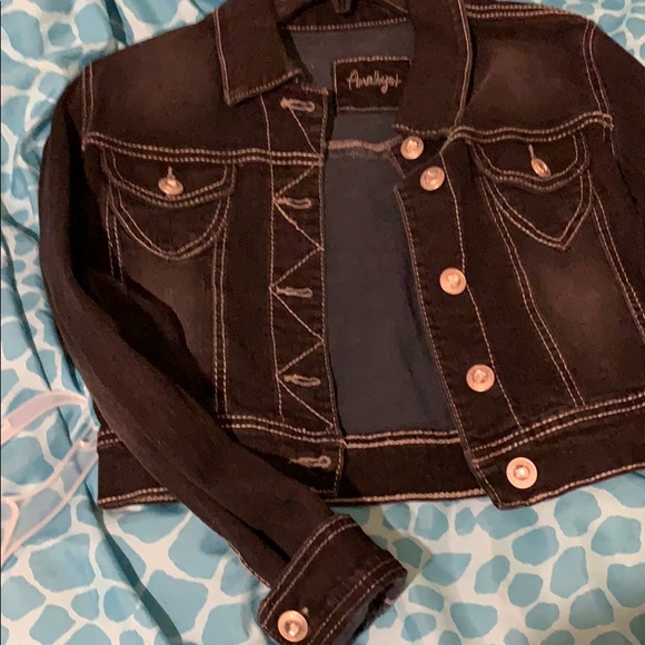 Amethyst - Picture 2 of 4